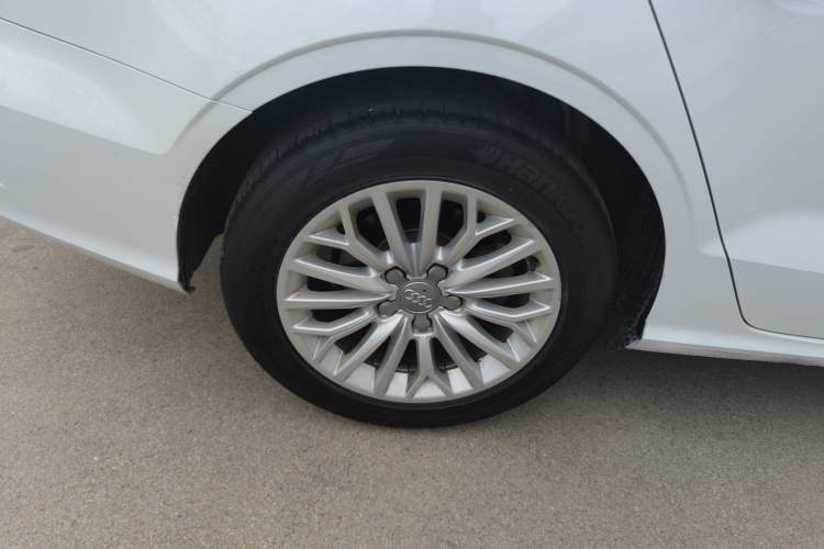 Used Audi A3 2016 Limousine 35 TFSI Prestige Edition
