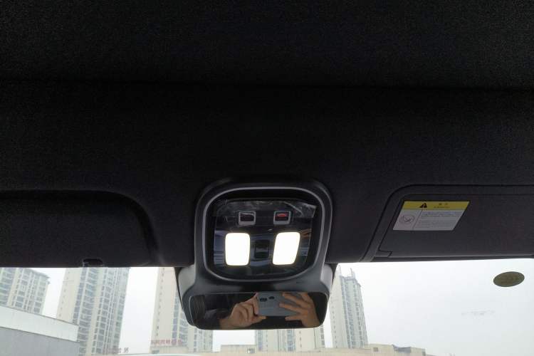 Used Deepal S07 2025 215Max Deep Blue Intelligent Driving AD PRO Range-Extended Version