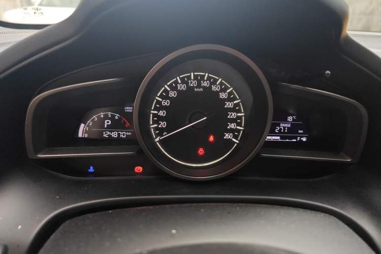 Used Mazda CX-4 2018 2.0L Automatic Two-Wheel Drive Blue Sky Dynamic Version China V Standard