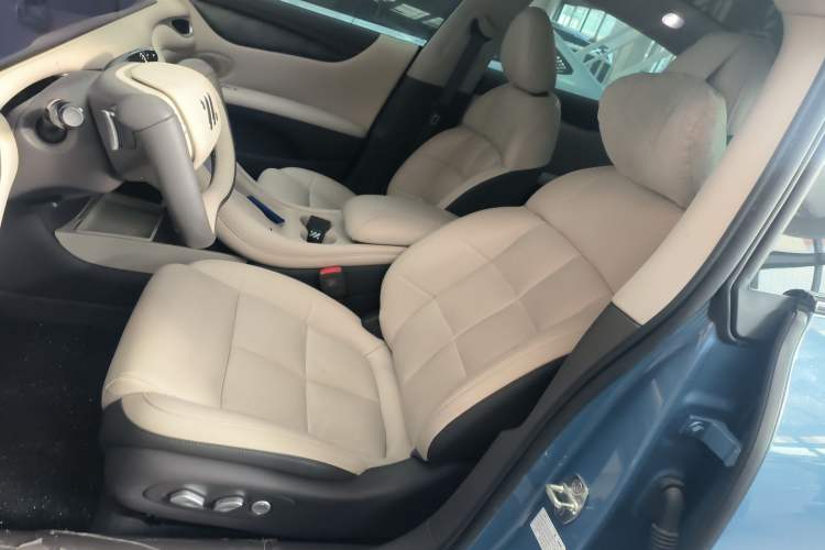 Used IM L6 2024 Max Enhanced Performance Edition
