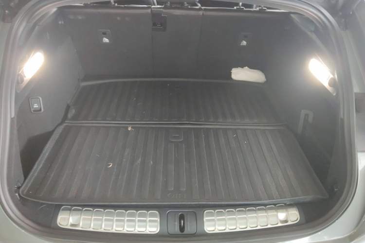 Used Nio ET5T 2023 75 kWh Touring Trunk