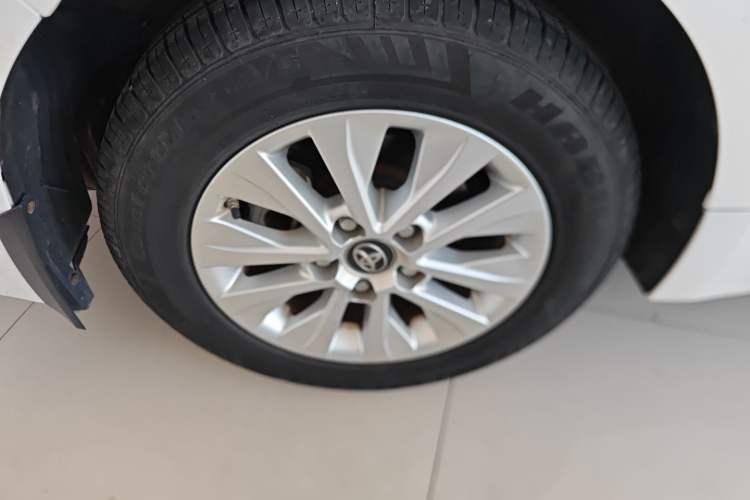 Used Toyota Corolla 2021 Dual-Engine 1.8L E-CVT Pioneer Edition Exterior 5