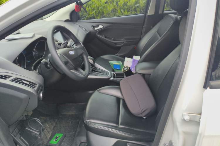 Used Ford Focus 2017 Hatchback 1.6L Automatic Comfort Plus SmartDrive Edition