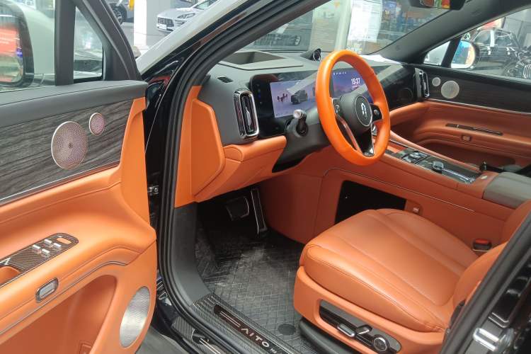 Used Hima AITO M9 2024 Range-Extended Max Edition 42 kWh 6-Seater Version Driver Seat