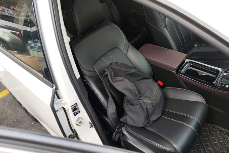 Used GAC Trumpchi M6 2023 PRO 270T DCT Luxury Edition