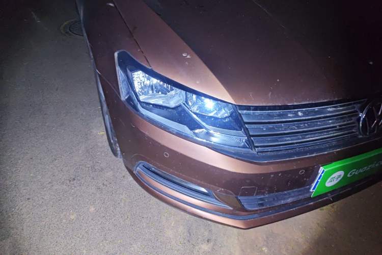 Used Volkswagen Gran Lavida 2017 230TSI DSG Comfort Edition Right Front Headlight