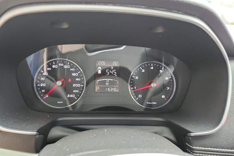 Used Roewe RX5 2018 20T Two-Wheel Drive Automatic Internet Smart Edition