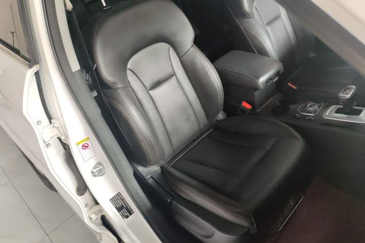 Used Haval H6 Coupe 2019 1.5T Automatic Two-Wheel Drive Luxury Smart Connectivity Version China VI Standard
