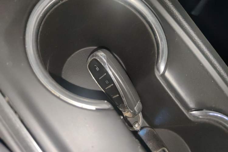 Used Chevrolet Equinox 2019 Redline 550T Automatic All-Wheel-Drive RS Model China VI Standard