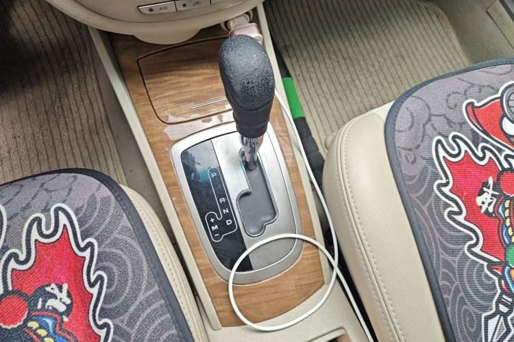 Used Buick Excelle 2015 1.5L Automatic Classic Model
