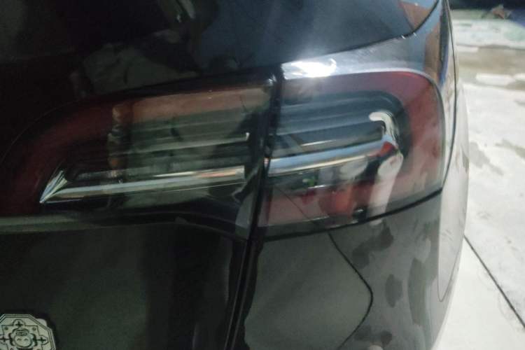 Used Tesla Model Y 2021 Revised Version 2 Long-Range All-Wheel-Drive Edition