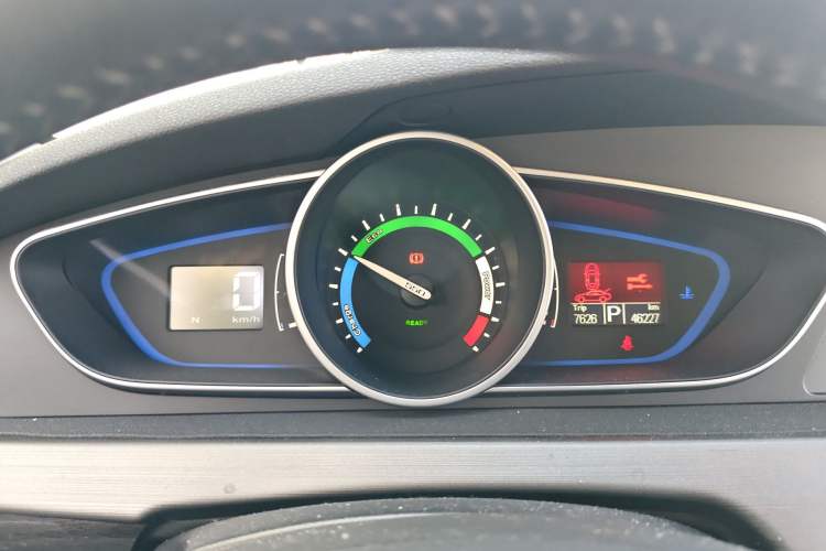 Used Roewe e550 2016 Flagship Edition Instrument Cluster