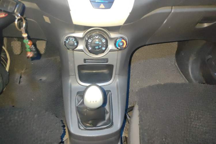 Used Ford Fiesta 2013 Hatchback 1.5L Manual Fashion Edition