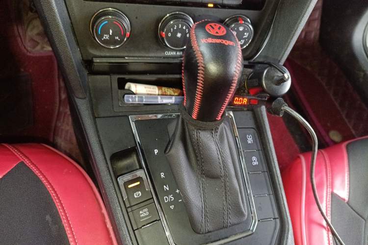 Used Volkswagen Lamando 2021 230TSI DSG Fashion Edition Gear Lever