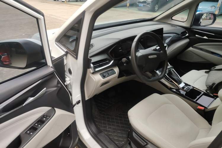 Used SAIC MAXUS G50 2022 1.5T Automatic Comfort Touring A
