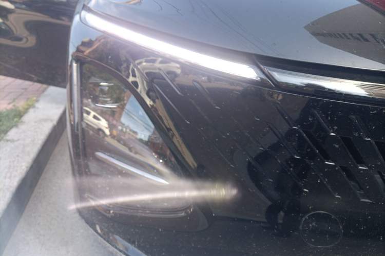 Used Wuling Xingguang 2023 70 Standard Edition Right Front Headlight