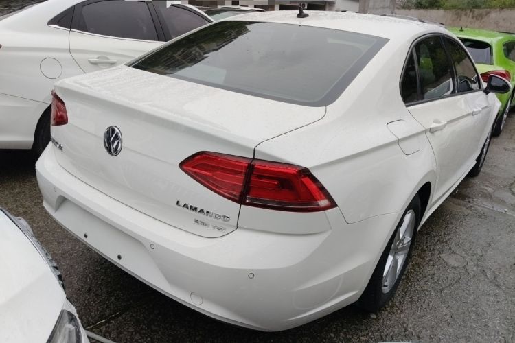 Used Volkswagen Lamando 2018 230TSI DSG Fashion Edition