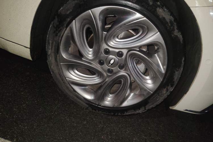 Used ORA Lightning Cat 2022 555 km Luxury Edition