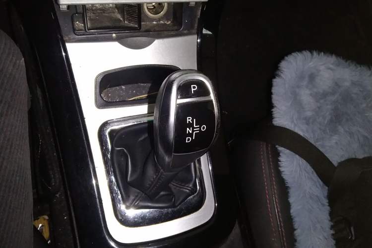 Used BYD e5 2018 Travel Edition Gear Lever