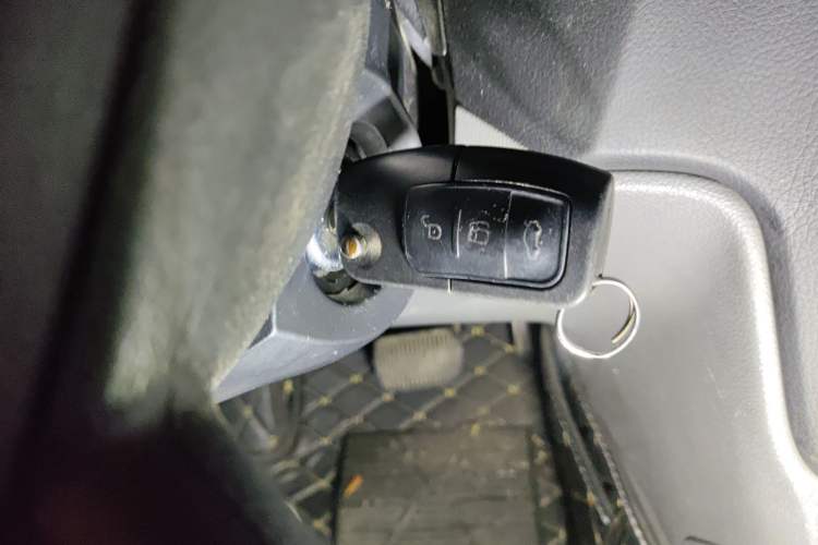 Used Ford Focus 2013 Hatchback Classic 1.8L Automatic Base Model
