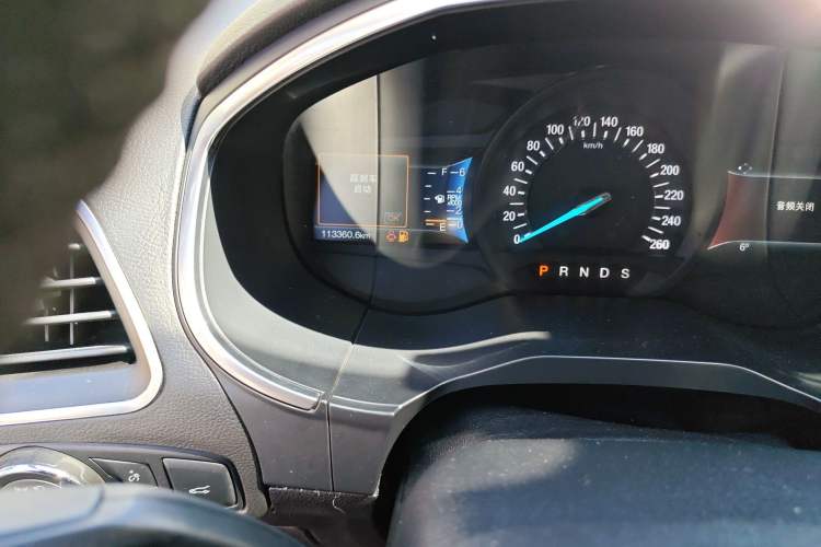 Used Ford Edge 2016 EcoBoost 245 Two-Wheel-Drive Titanium 7-Seater