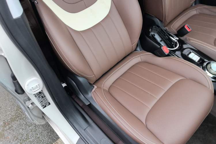 Used Wuling Bingo 2023 333 km Enjoyment Version
