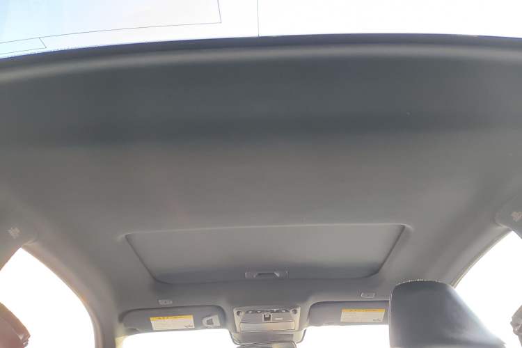 Used Infiniti Q60 2019 2.0T Luxury Edition