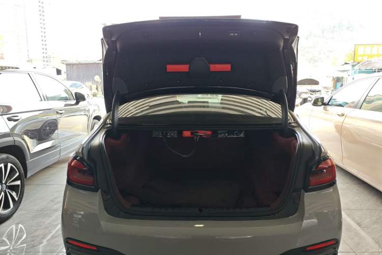 Used BMW 5 Series 2021 530Li Luxury Edition M Sport Package
