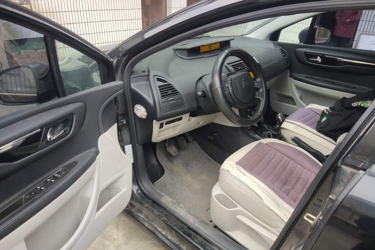 Used Citroen C-Quatre 2013 Sedan 1.6L Manual - Prestige Model
