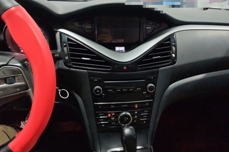 Used Bestune B70 2014 2.0L automatic luxury version
