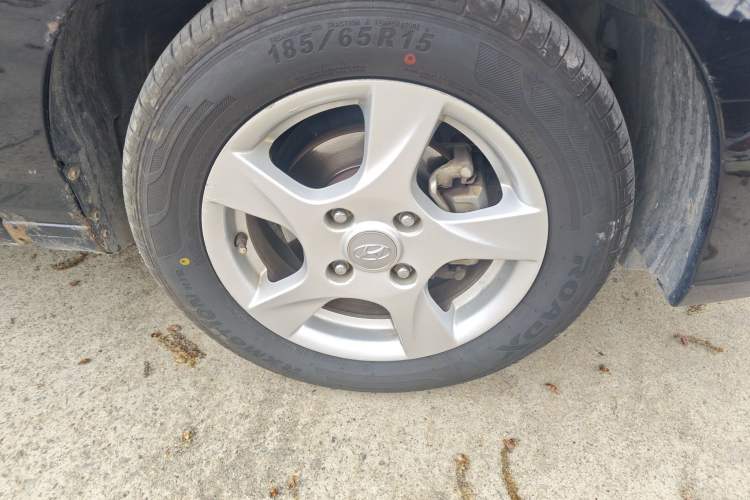 Used Hyundai Elantra 2011 1.6L Manual Comfort Version