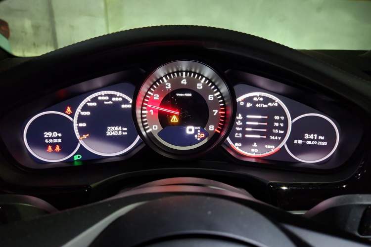 Used Porsche Panamera 2023 Panamera Executive Long Wheelbase 2.9T Instrument Cluster