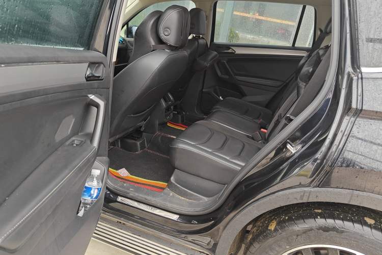 Used Volkswagen Tiguan L 2018 380TSI Automatic All-Wheel Drive Luxury Edition
