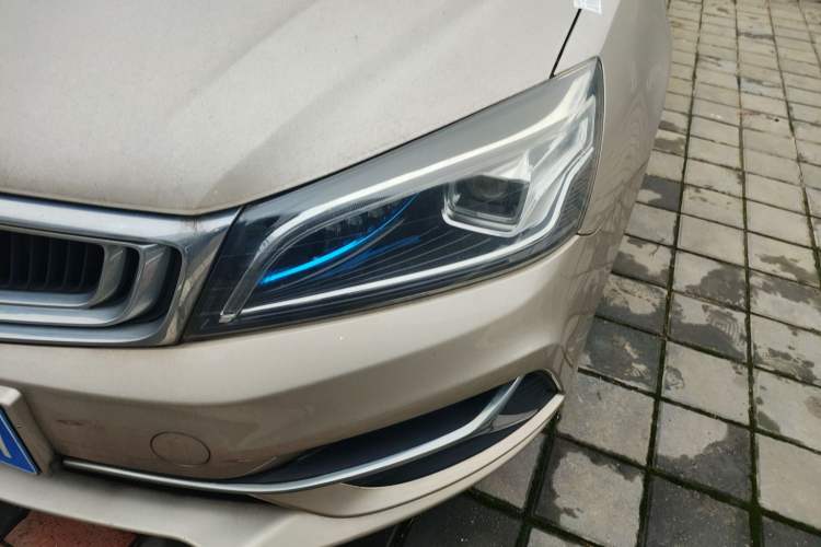 Used Geely Auto Emgrand 2019 Leading Edition 1.5L CVT Upward-Connected Model China VI Standard Left Front Headlight