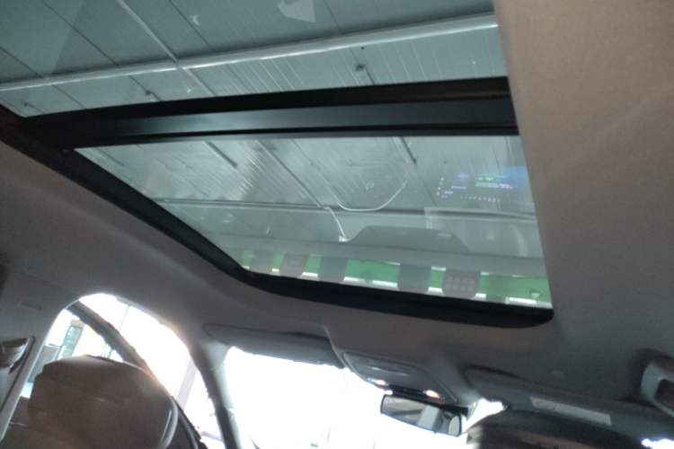 Used Ford Edge 2023 Ford Explorer L 2.0T EcoBoost Four-Wheel Drive 7-Seater Supreme Model
