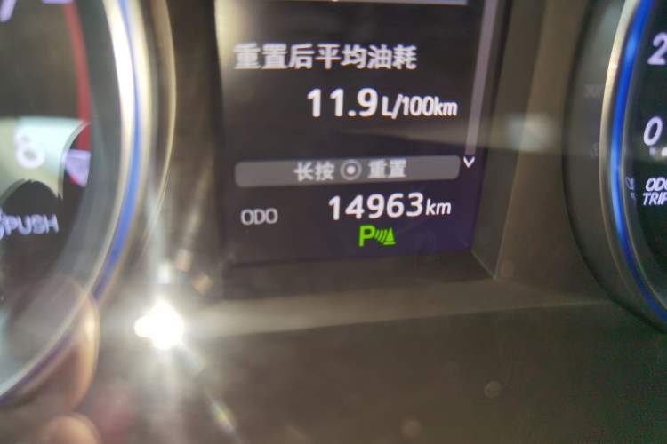 Used Toyota Highlander 2018 2.0T Four-Wheel Drive Luxury Version 7 Seats China VI Standard
