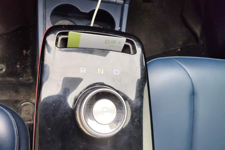 Used Geometry E Firefly 2022 401 km Linglong Tiger 4 Seats