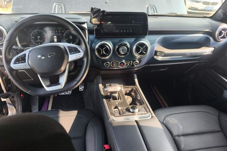 Used BAIC Off-Road BJ40 2020 2.0T Automatic Four-Wheel Drive Urban Hunter Edition Chivalrous Type
