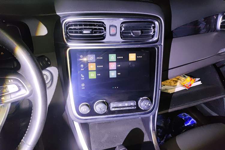 Used Lynk & Co 01 2019 2.0T Two-Wheel Drive Zhaopu Version China VI Standard
