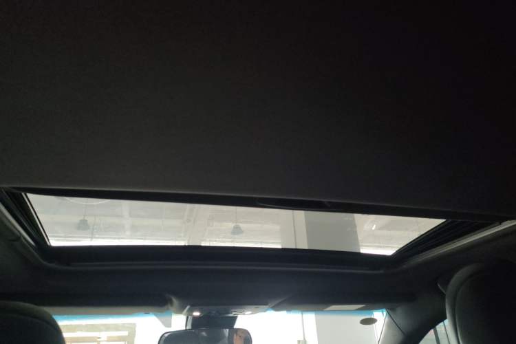 Used Toyota Avalon 2022 2.0L Luxury Edition