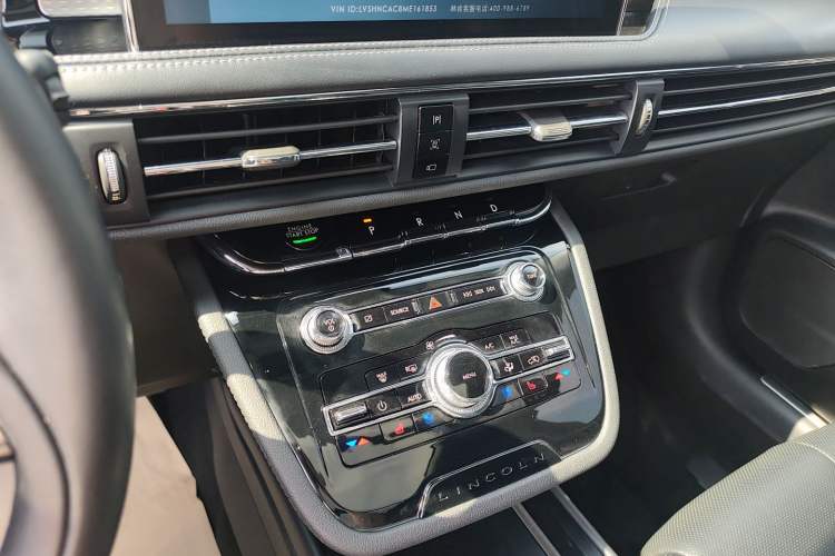 Used Lincoln Corsair 2022 2.0T Two-Wheel Drive Luxury Edition