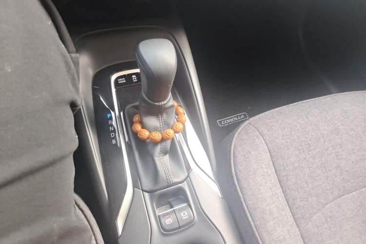 Used Toyota Corolla 2021 Dual-Motor 1.8L E-CVT Elite Edition