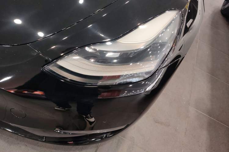 Used Tesla Model Y 2021 Standard Range Rear-Wheel Drive Version
