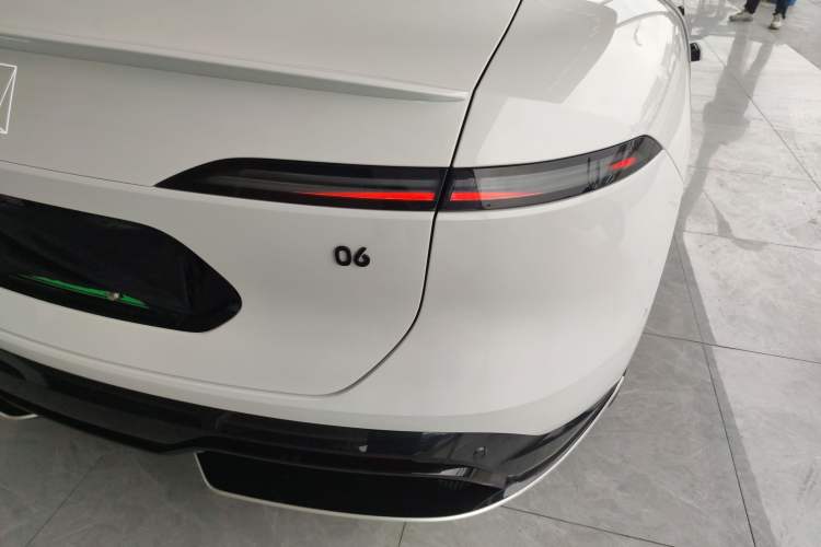 Used Avatr 06 2025 Pro All-Electric Version Right Rear Taillight