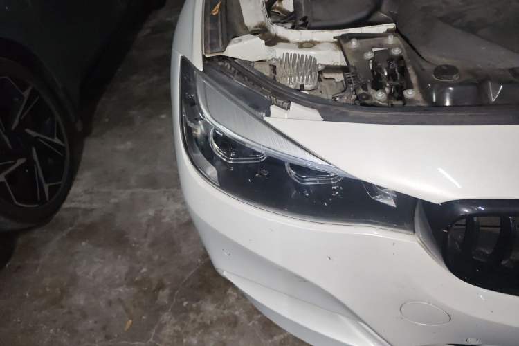 Used BMW 3 Series GT 2020 320i M Sport Night Edition Right Front Headlight