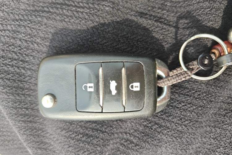 Used CHANGAN Eado 2016 1.6L Manual Fashion Edition