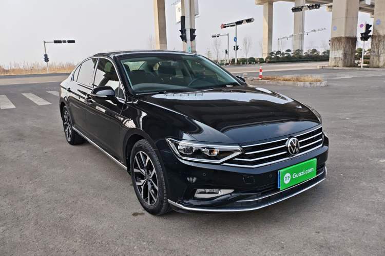 Used Volkswagen Magotan 2020 330TSI DSG Leading Model
