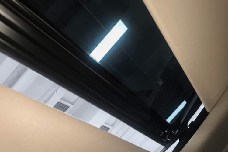 Used Denza D9 2024 DM-i 980 Four-Wheel Drive Prestige Model
