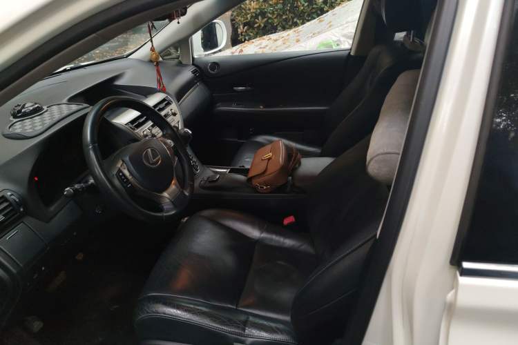 Used Lexus RX Classic 2013 270 Elegant Edition
