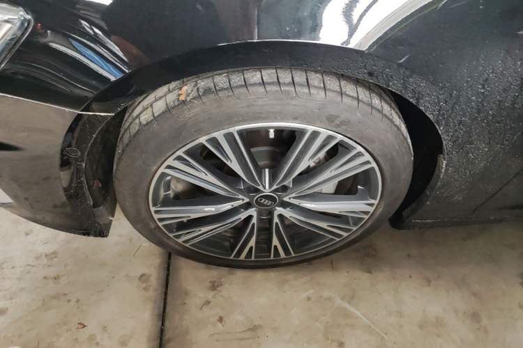 Used Audi A6L 2025 Revised 45 TFSI Prestige Dynamic Edition Left Front Wheel Hub